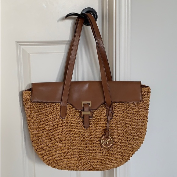 Michael Kors Straw Bag - Picture 2 of 5